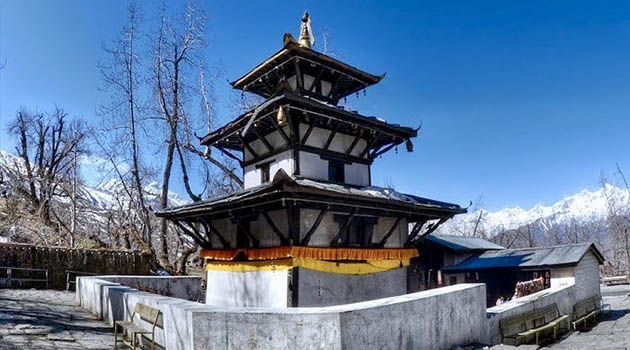 Drive from Muktinath 3,760m to Tatopani to Jomsom 2,720m