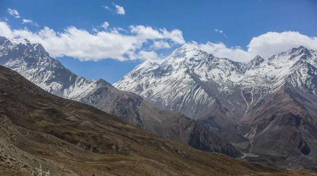 Chuksang 3,040m to Muktinath 3,710m