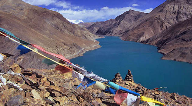 Visit Tilicho Lake 4,920m and Trek Back to Siri Kharka 4,060m