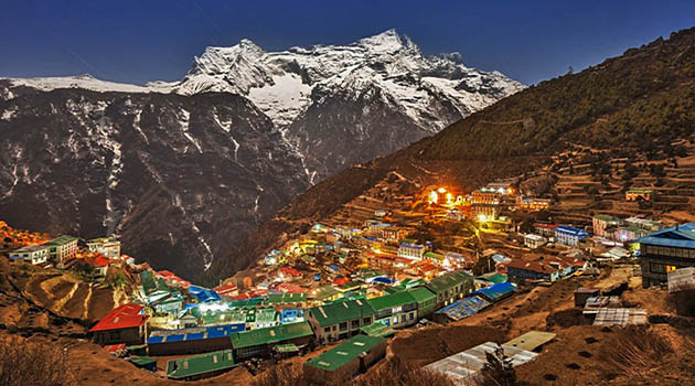 Trek to Tengboche 3,810m from Namche Bazar 3,440m