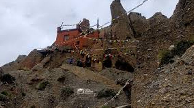 Yara 3,670m to Luri Gomba 3,950m and again back to Yara