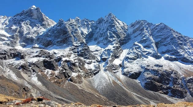 Trek from Marulung 4,150m to Thame village and back to Namche Bazar 3,440m