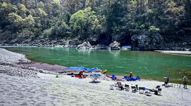 rafting from Gopghat to the Dipayal,
