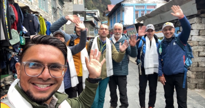 Fly back to Kathmandu 1,355m