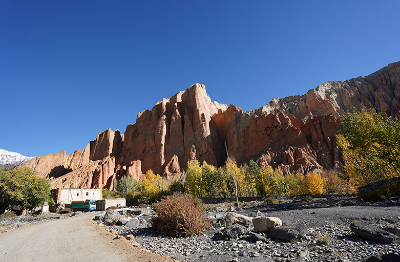 Trek to Dhakmar 3,810m