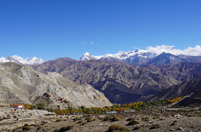 Trek to Ghiling 3,570m