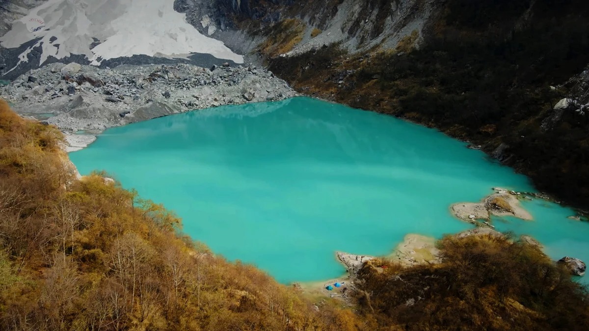 Trek from Hugu Goth to Kapuche Lake and return to Hugu Goth(2016m)
